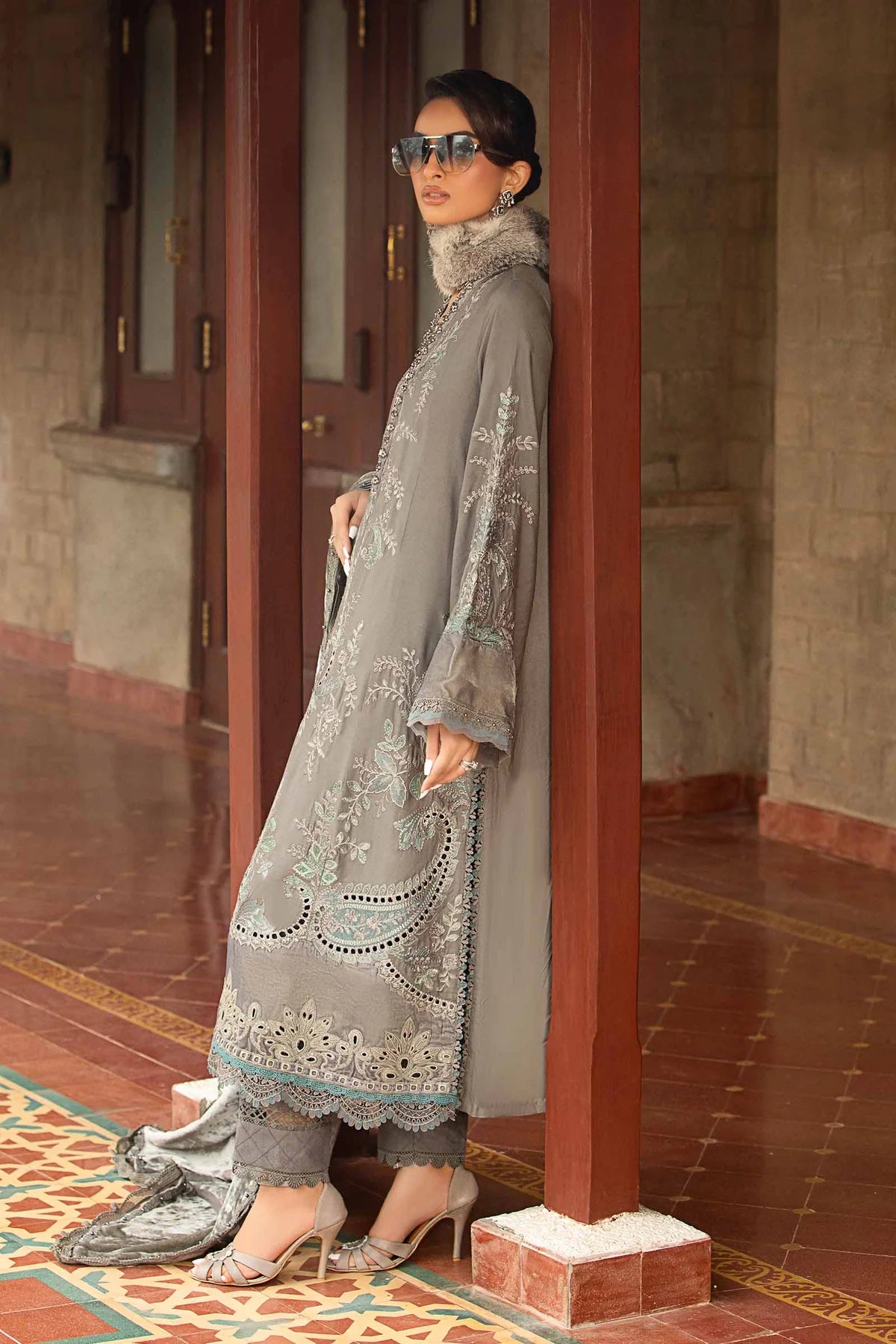 Maria B. Embroidered Suit | DL-1209 | Stitched by Rang | Inspired